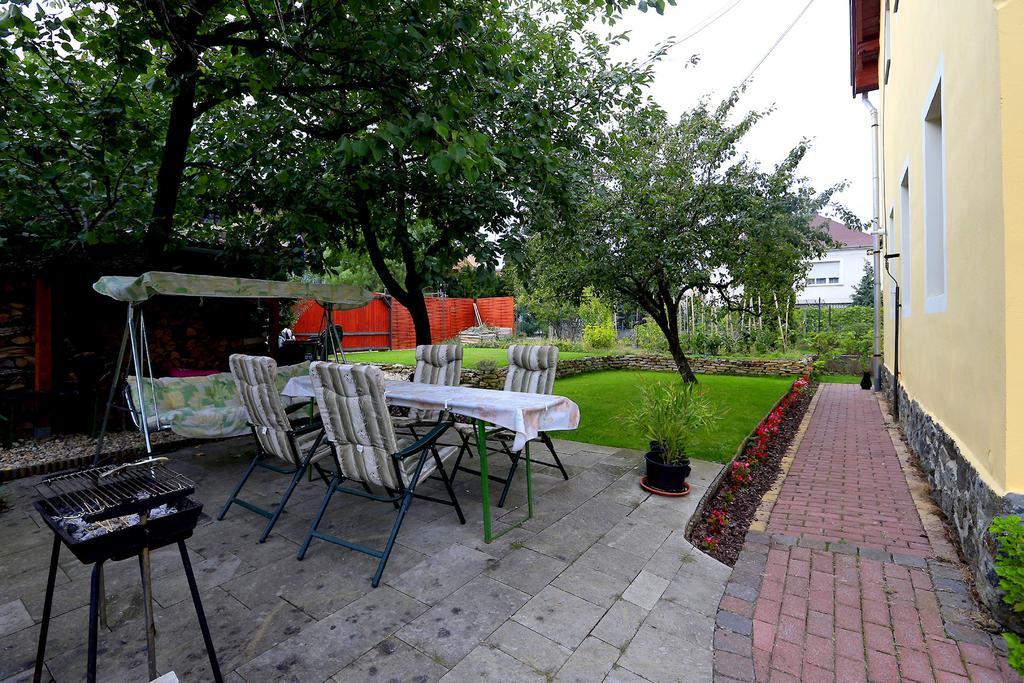 Nemes Apartman Eger Szoba fotó